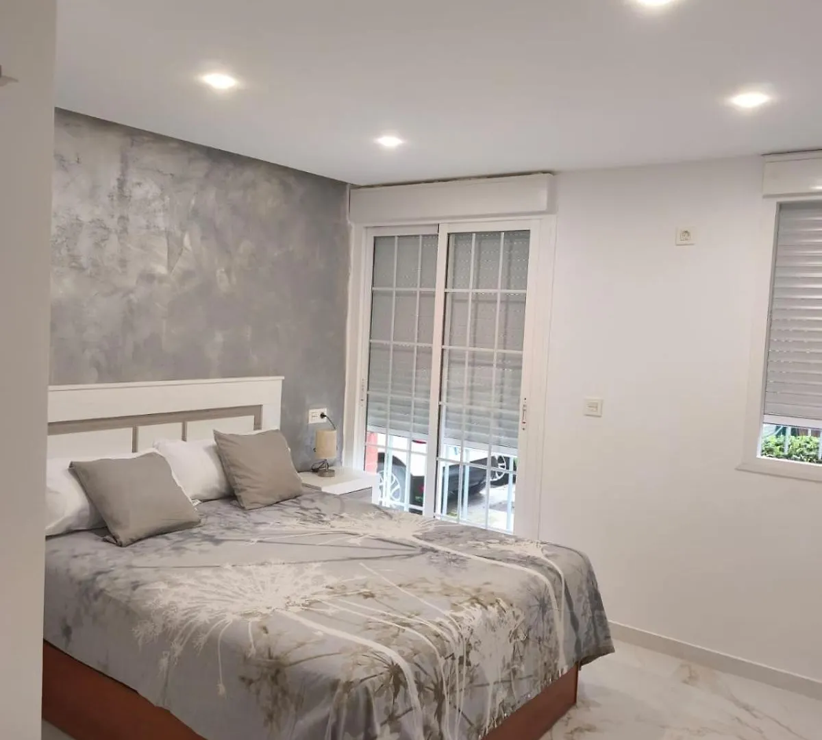 Airbhouse Private Rooms & Apartments Triana Siviglia Spagna